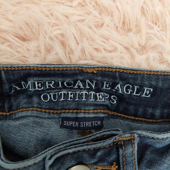 American Eagle Outfitters - Super Stretch Hi-rise Jegging - Distressed - Picture 8 of 12